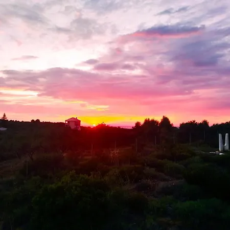 Land Of Sirius * Halikúnasz